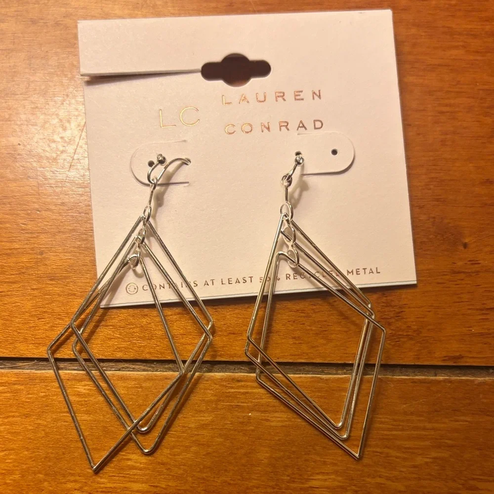 2 pairs of LC lauren conrad earrings for pierced ears